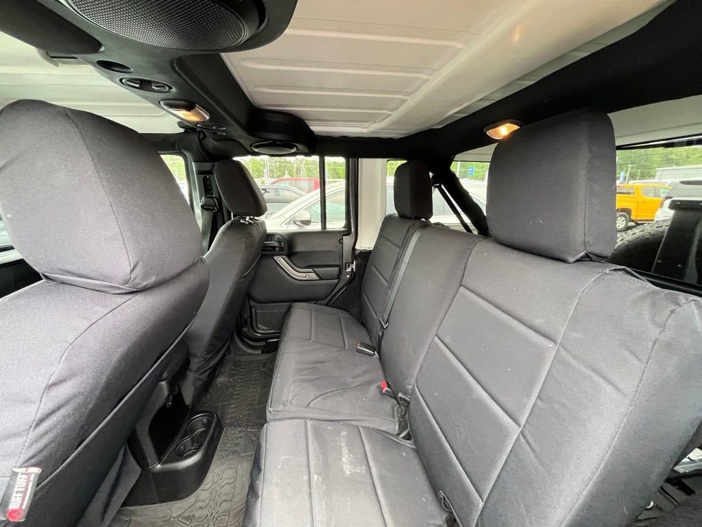 Used 2014 Jeep Wrangler Unlimited Sport w/ Quick Order Package 24S AWD/4WD image 11