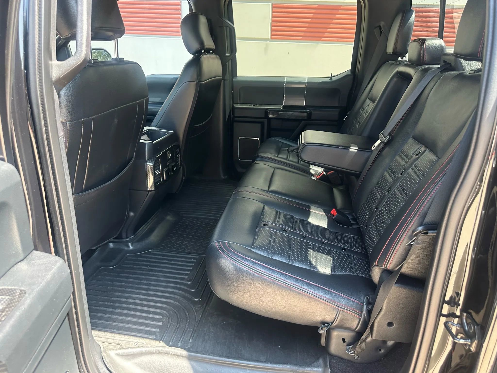Used 2019 Ford F150 Lariat w/ Equipment Group 502A Luxury image 24