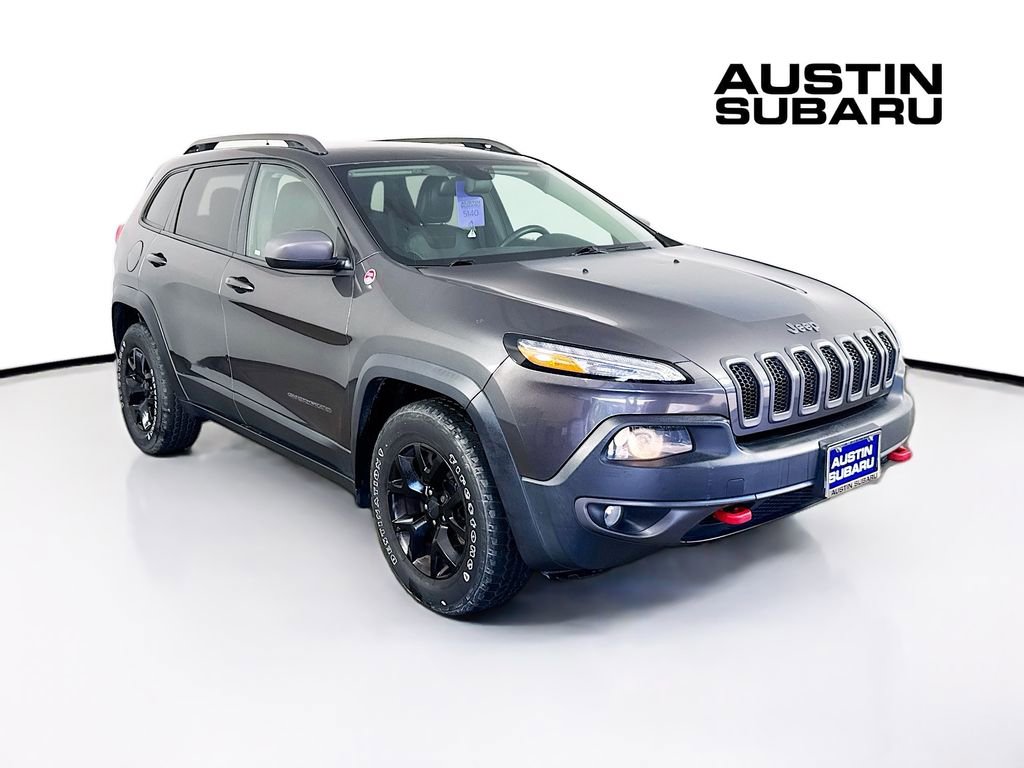 Used 2016 Jeep Cherokee Trailhawk w/ Comfort/Convenience Group AWD/4WD image 1