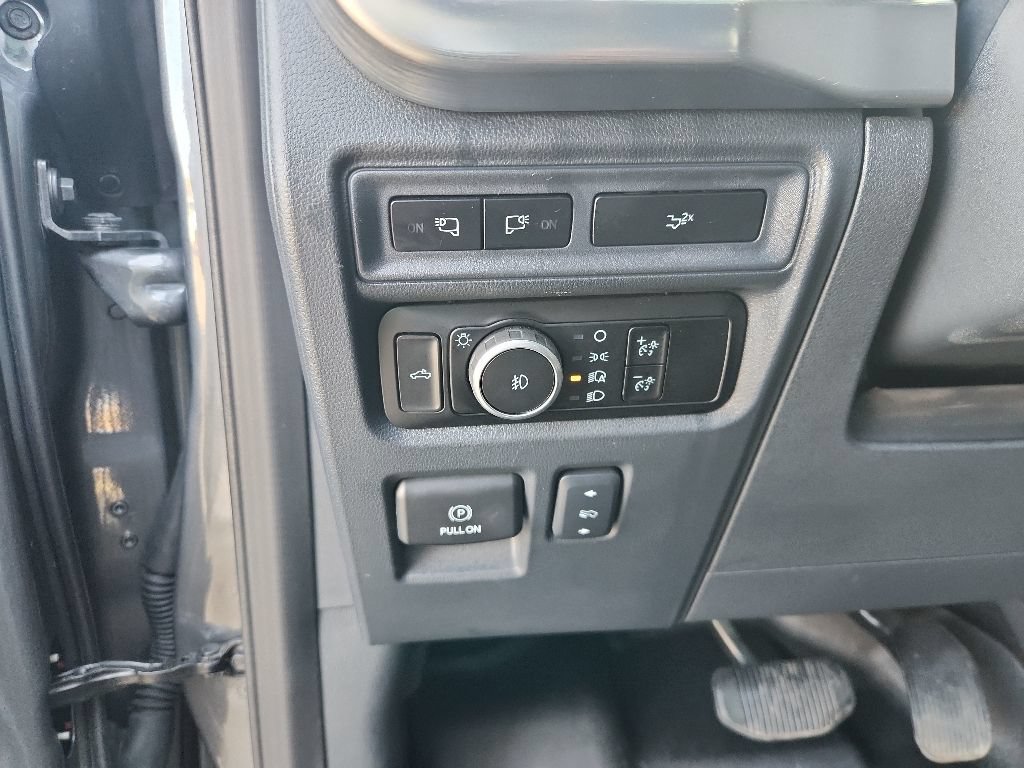 Used 2023 Ford F150 Lariat w/ Equipment Group 502A High AWD/4WD image 13