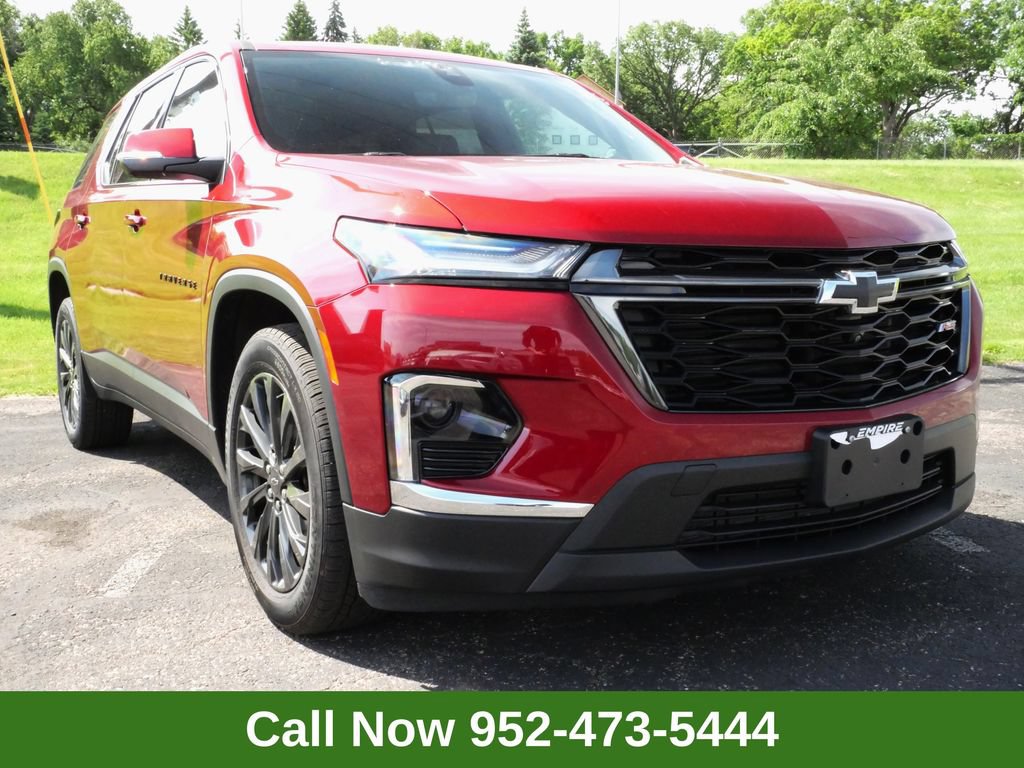 Used 2023 Chevrolet Traverse RS
