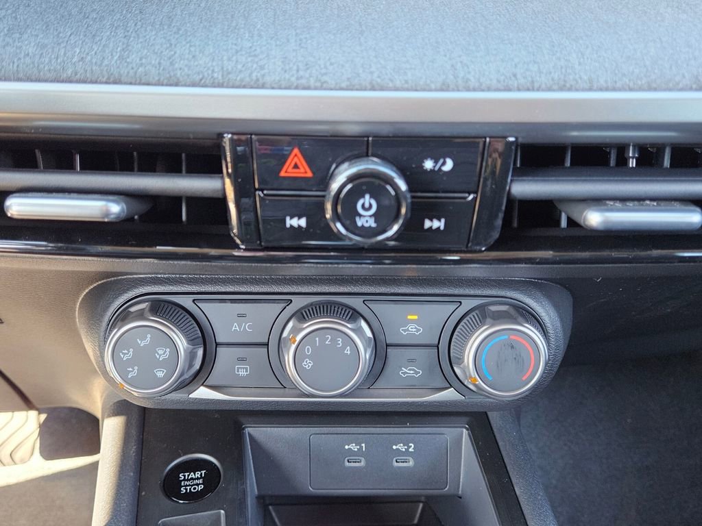 New 2026 Nissan Kicks S image 19