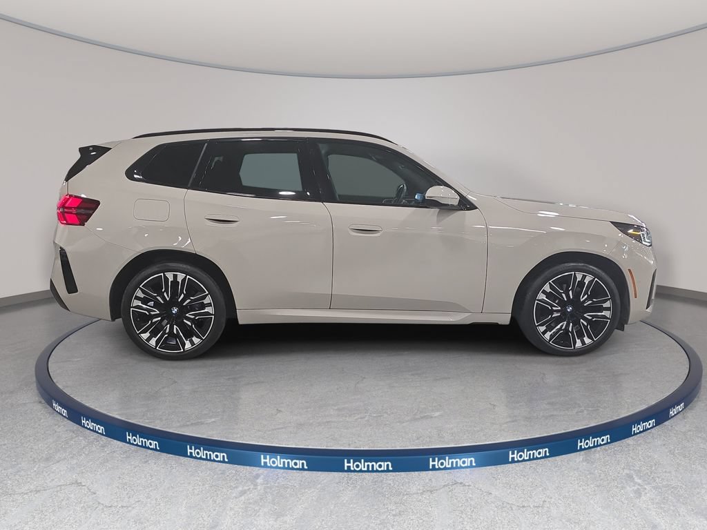 Used 2025 BMW X3 xDrive30i w/ M Sport Package AWD/4WD image 5