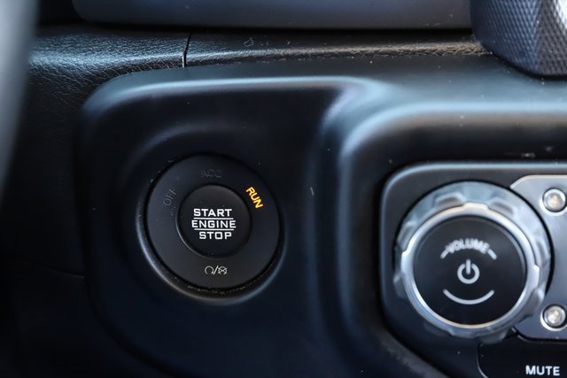 Used 2021 Jeep Gladiator Sport image 24