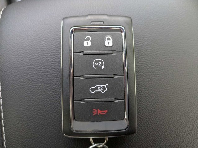 New 2026 Jeep Grand Cherokee L 2WD image 32