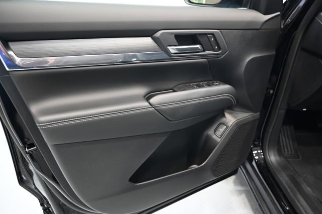 New 2026 GMC Terrain Elevation w/ Elevation Premium Package FWD image 23