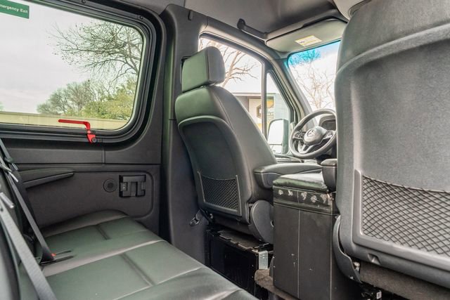 Used 2019 Mercedes-Benz Sprinter 2500 image 36
