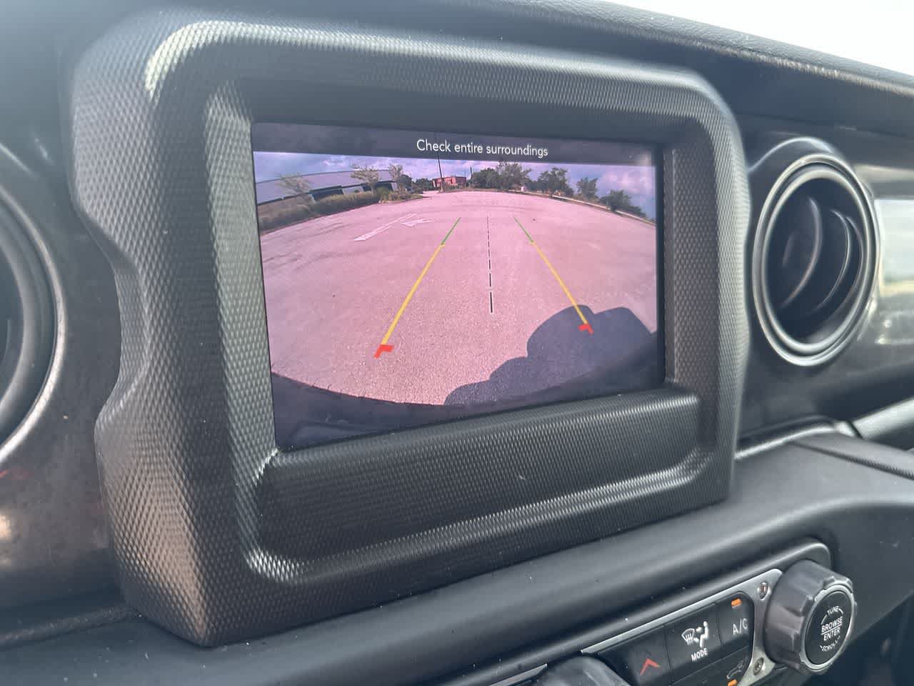 Used 2022 Jeep Wrangler Unlimited Sport AWD/4WD image 29