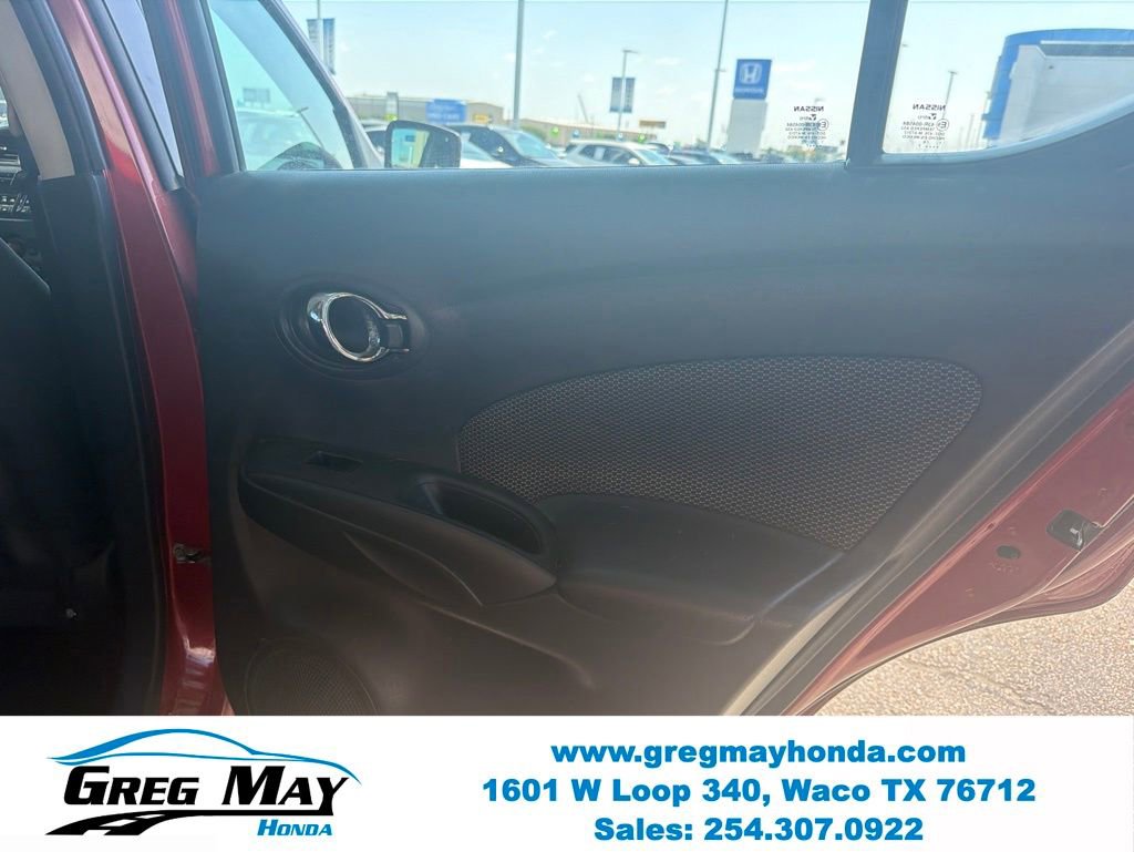 Used 2017 Nissan Versa SV FWD image 21