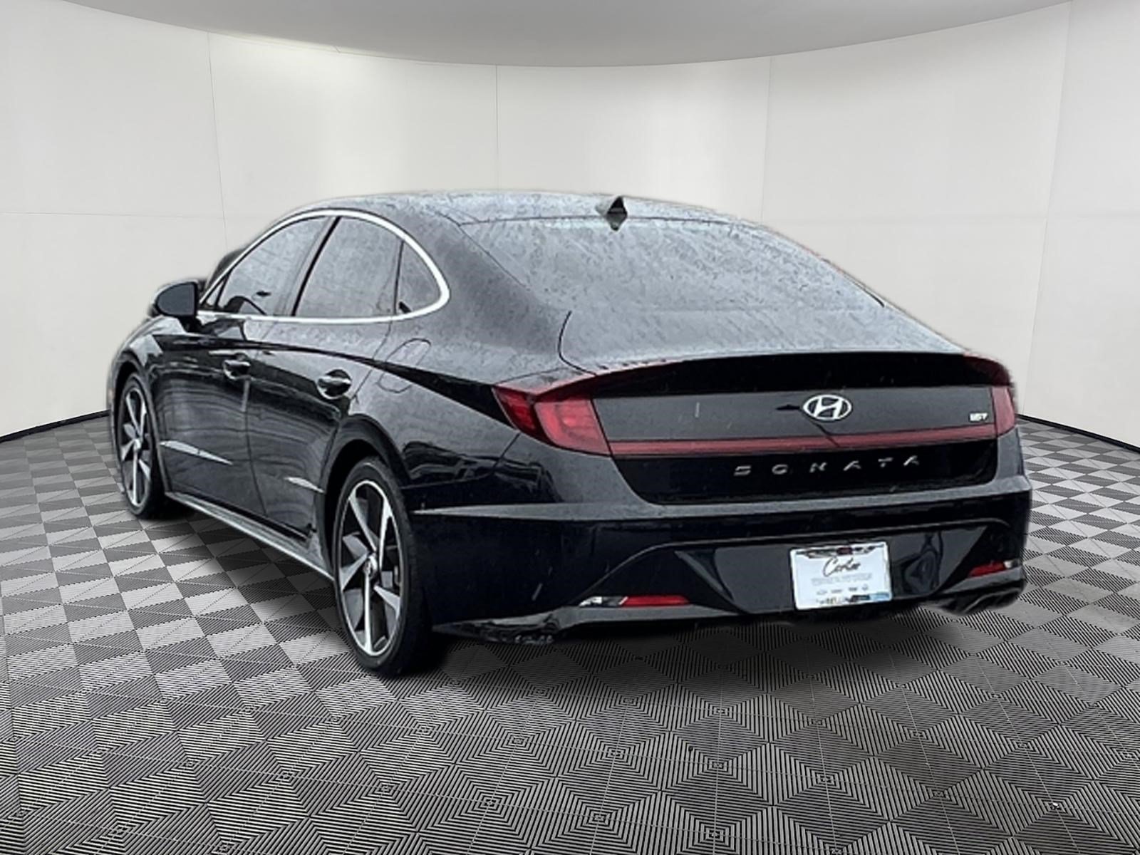 Used 2022 Hyundai Sonata SEL Plus FWD image 4