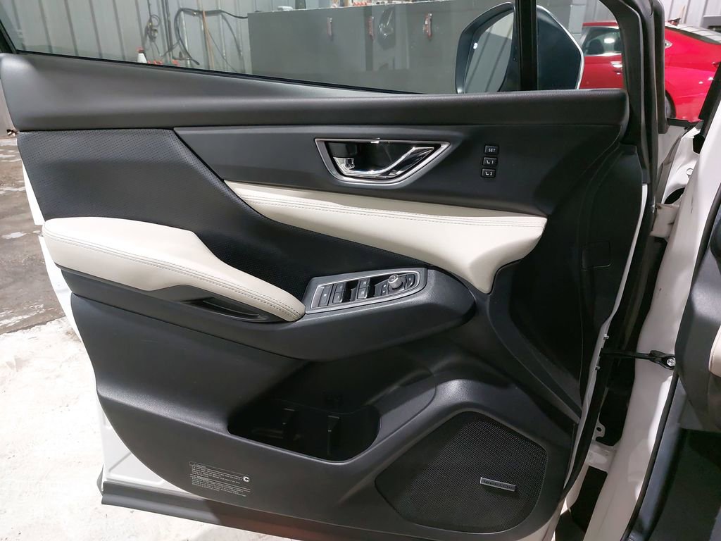 Used 2023 Subaru Ascent Limited w/ Technology Package image 28