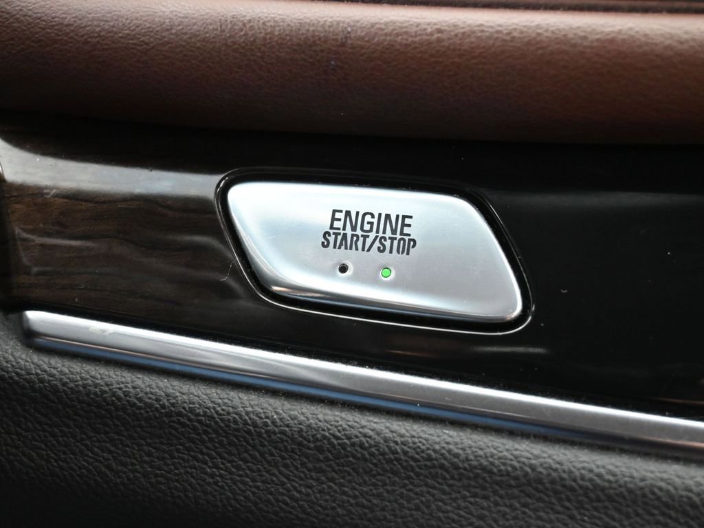 Used 2018 Buick Enclave Avenir w/ Avenir Technology Package image 30