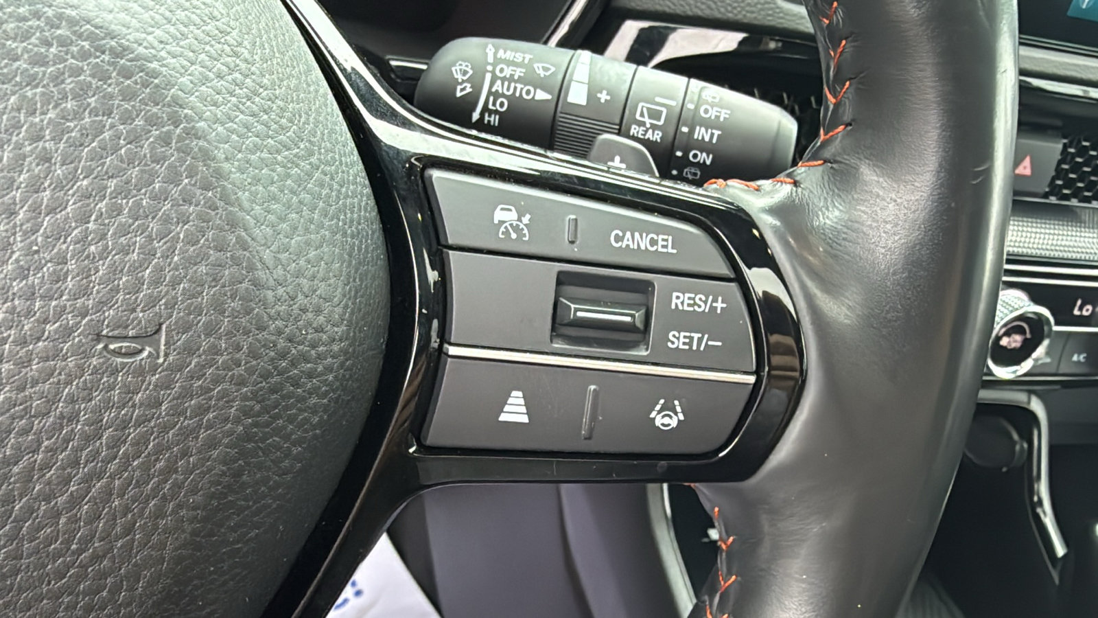Used 2024 Honda CR-V Sport Touring image 11