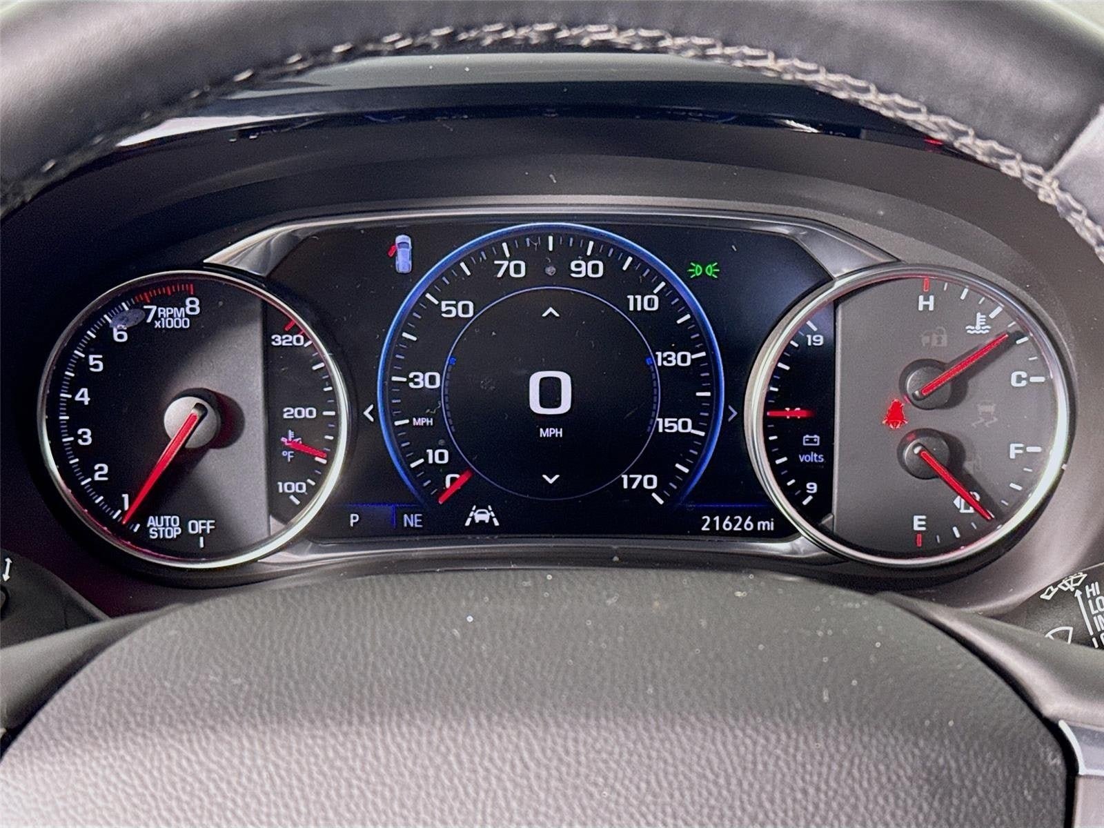 Used 2023 Chevrolet Traverse Premier FWD image 14