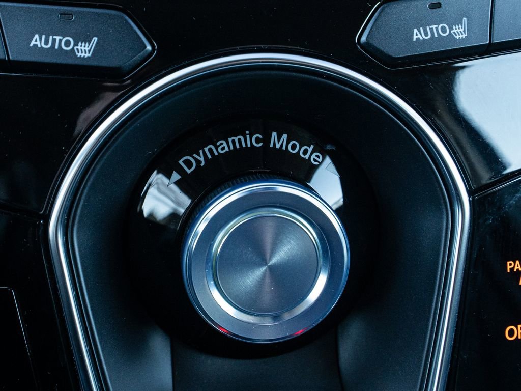 Certified 2025 Acura RDX w/ Technology Package image 38