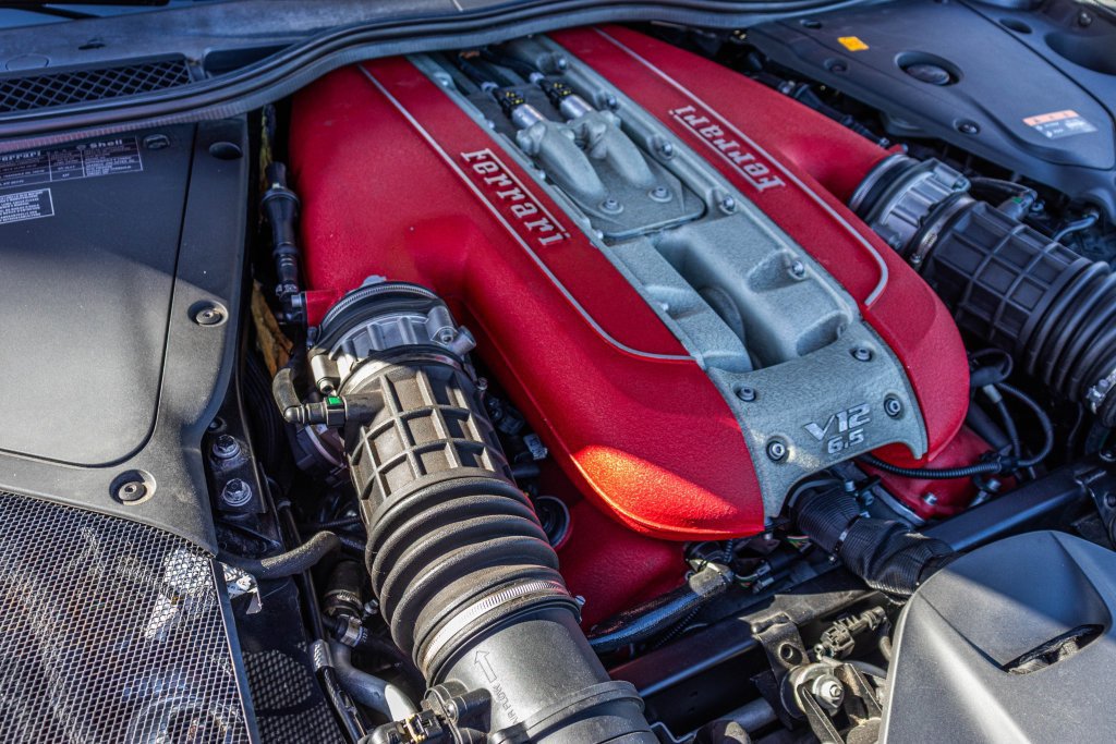 Certified 2018 Ferrari 812 Superfast RWD image 57