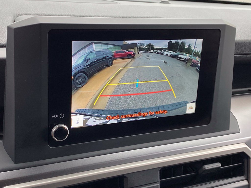 Used 2025 Toyota 4Runner SR5 RWD image 19