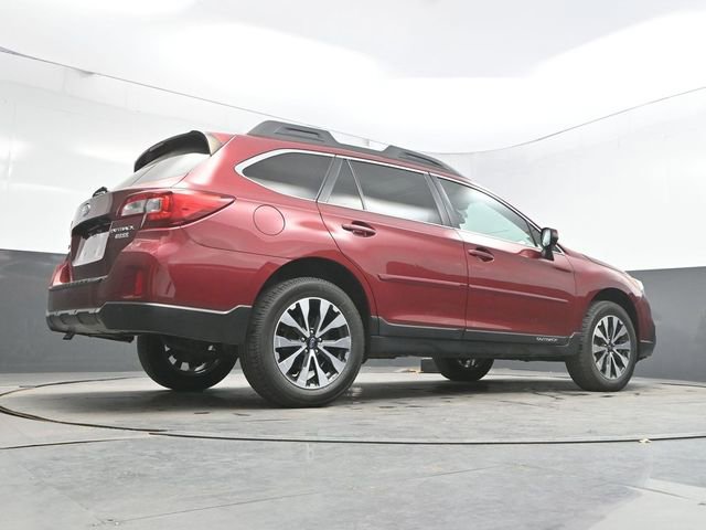 Used 2017 Subaru Outback 2.5i Limited AWD/4WD image 32