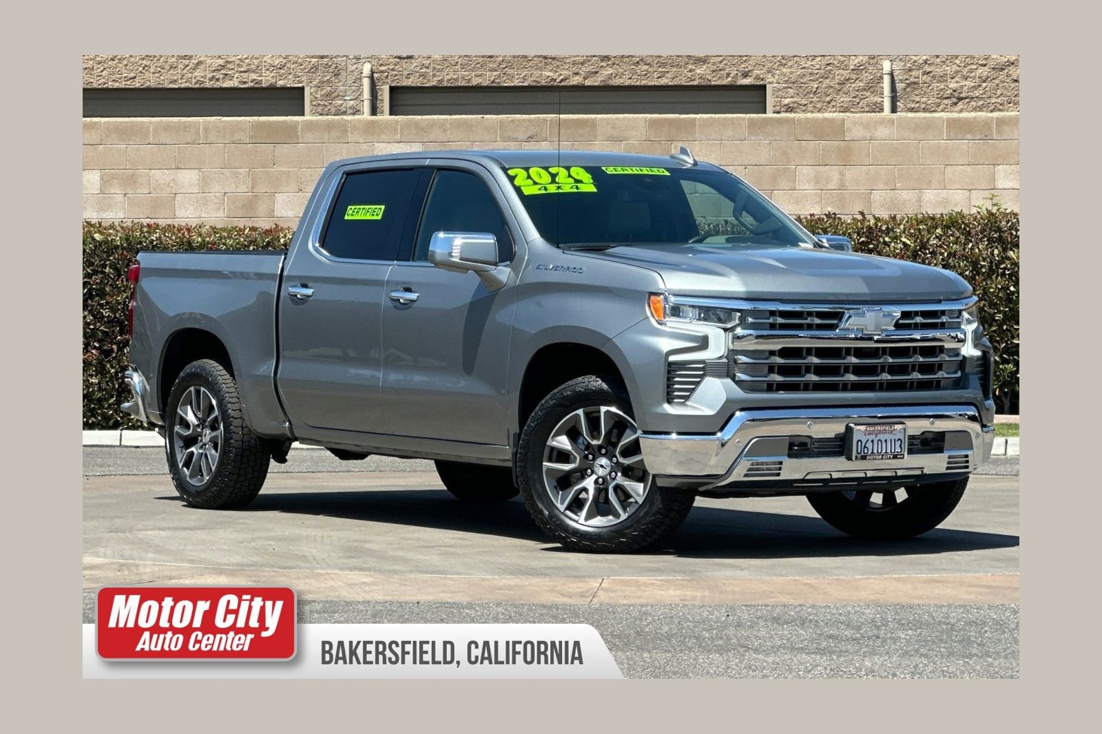 Used 2024 Chevrolet Silverado 1500 LTZ AWD/4WD image 1