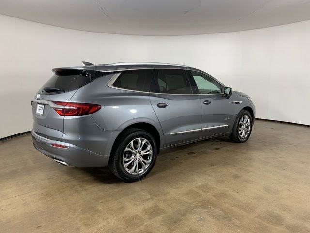 Used 2021 Buick Enclave Avenir w/ Avenir Technology Package AWD/4WD image 8