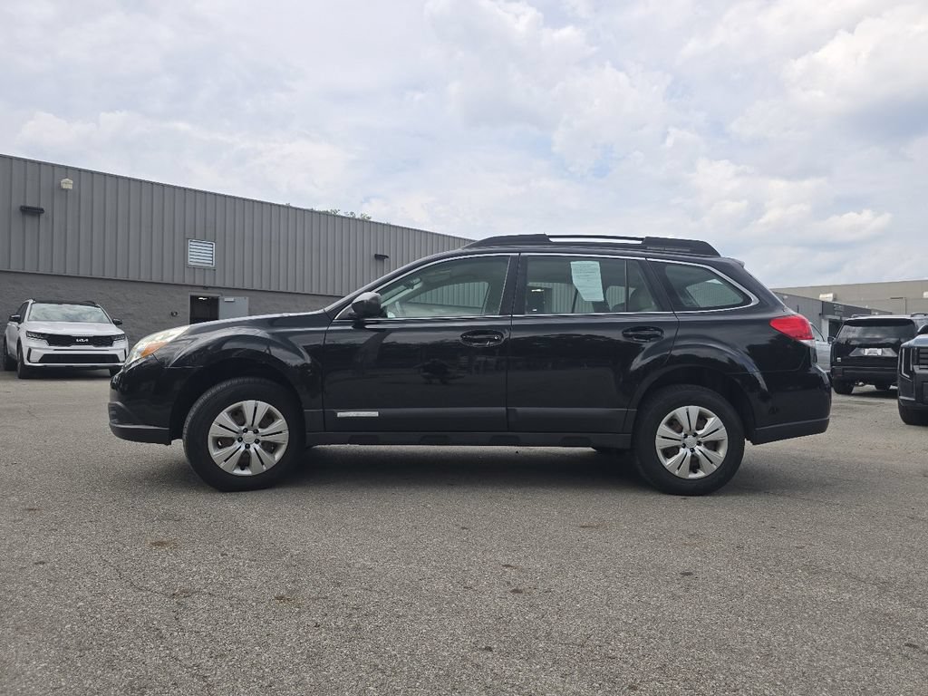 Used 2011 Subaru Outback 2.5i AWD/4WD image 8