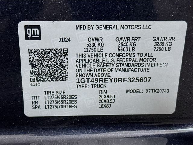 Used 2024 GMC Sierra 2500 Denali w/ Denali Reserve Package AWD/4WD image 35