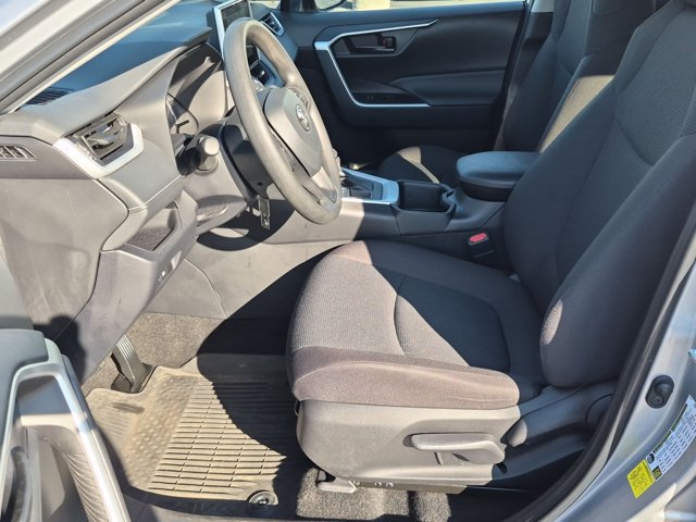 Certified 2024 Toyota RAV4 LE AWD/4WD image 9