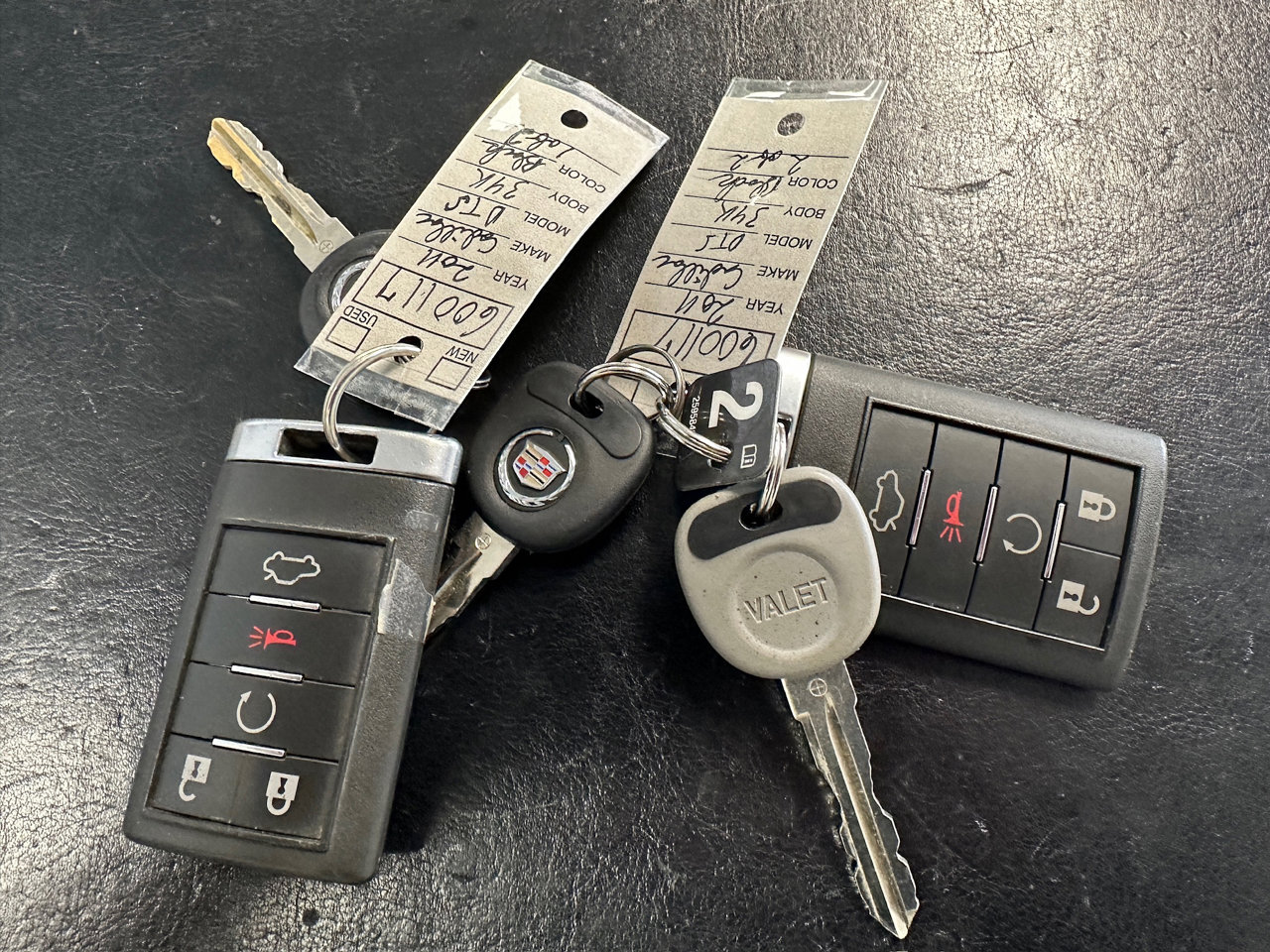 Used 2011 Cadillac DTS Limousine image 42