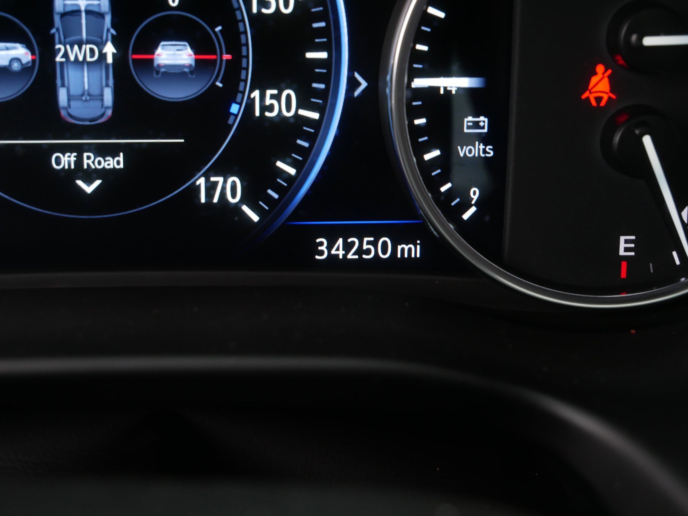 Used 2023 Buick Enclave Avenir w/ Avenir Technology Package image 37