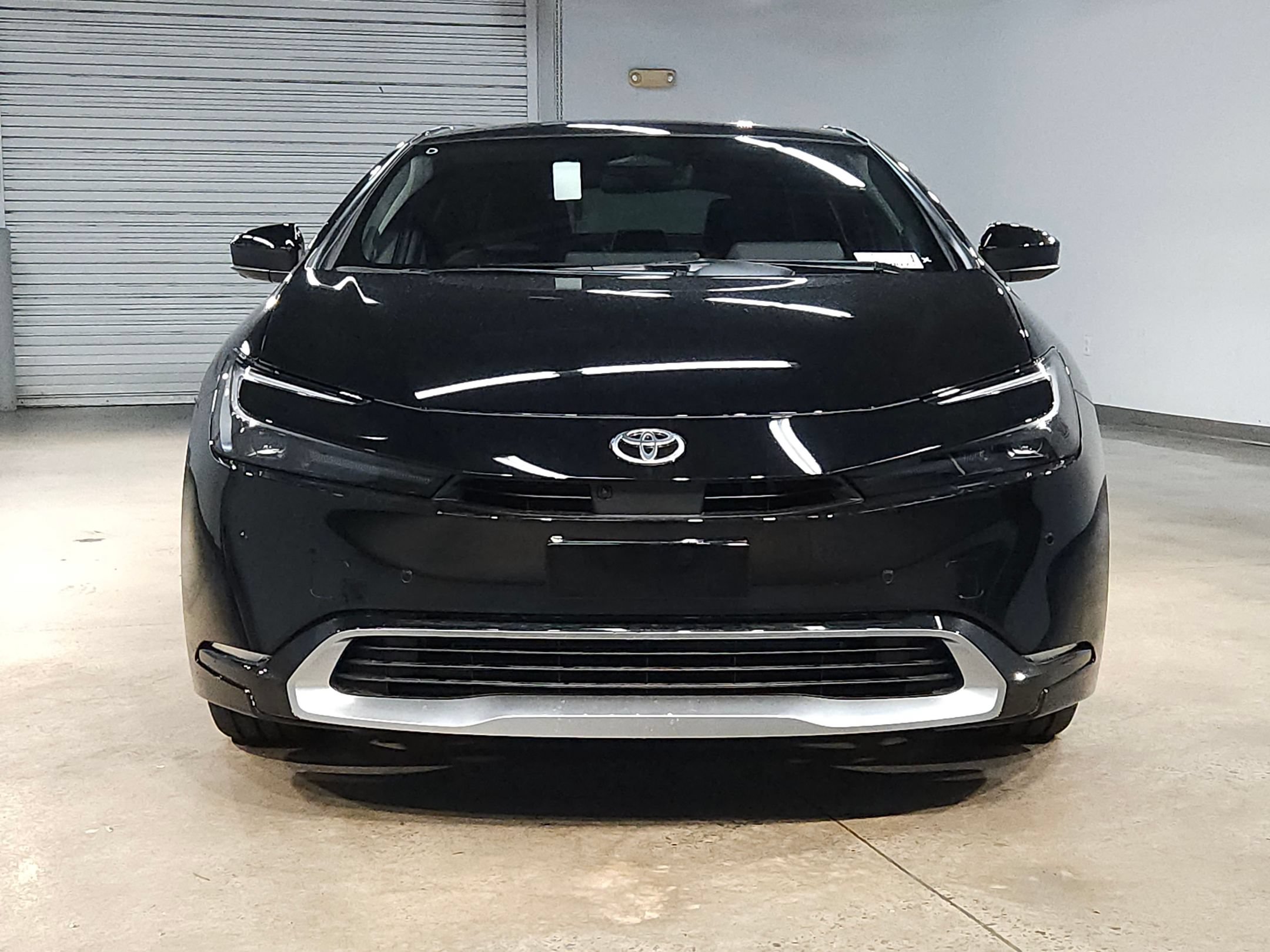 New 2027 Toyota Prius Plug-In Hybrid w/ Limited Premium Package FWD image 2