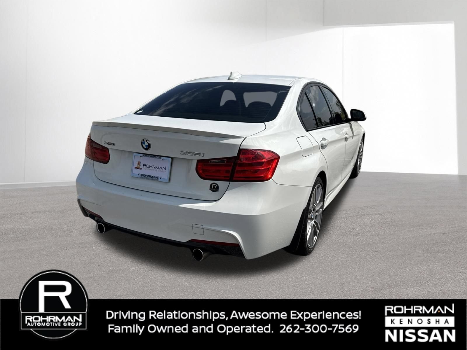 Used 2013 BMW 335i xDrive Sedan AWD/4WD image 9