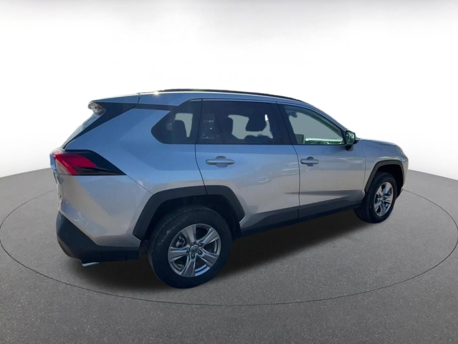 Used 2025 Toyota RAV4 XLE w/ Weather Package FWD image 14