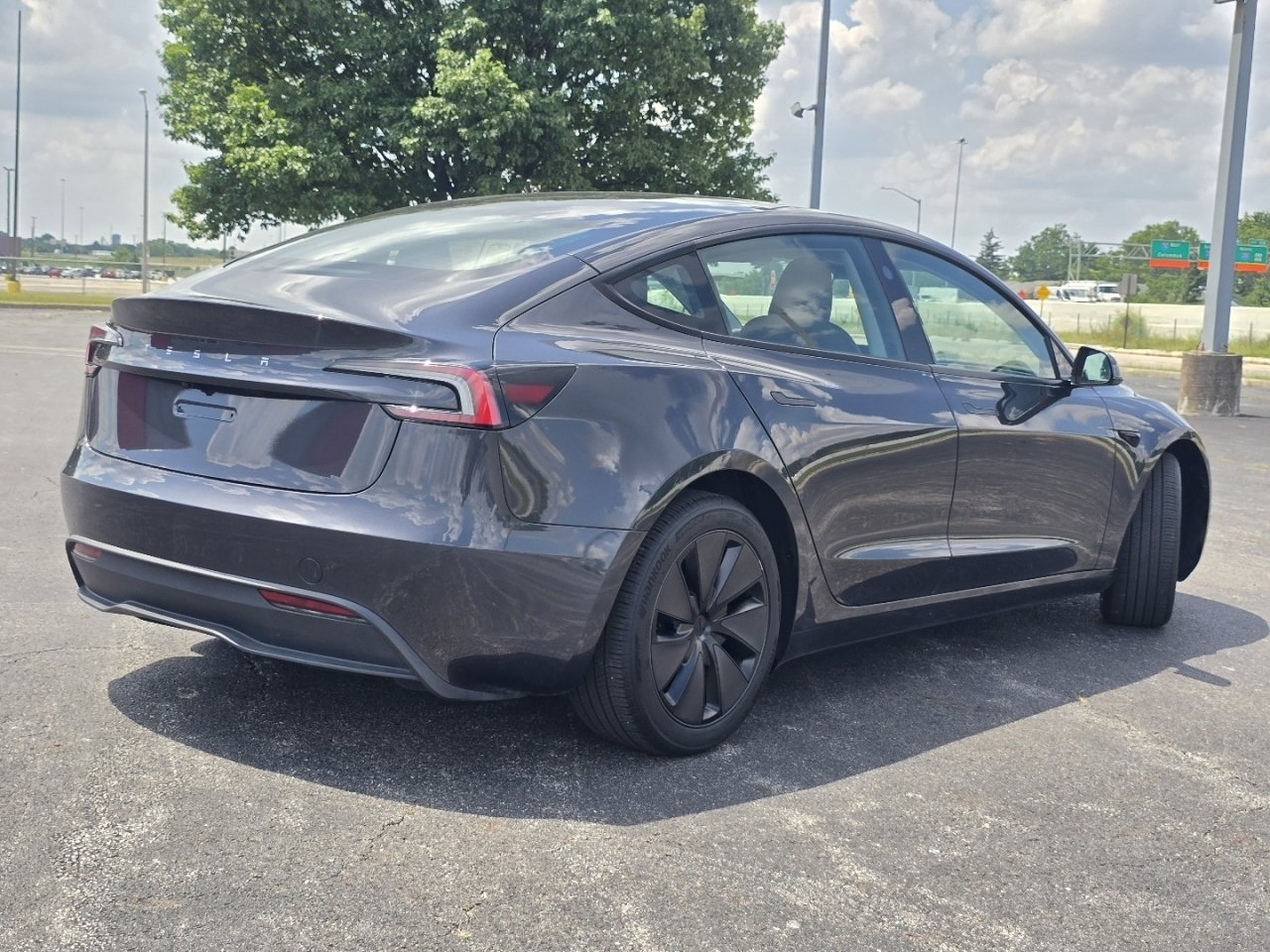 Used 2025 Tesla Model 3 Long Range RWD image 15