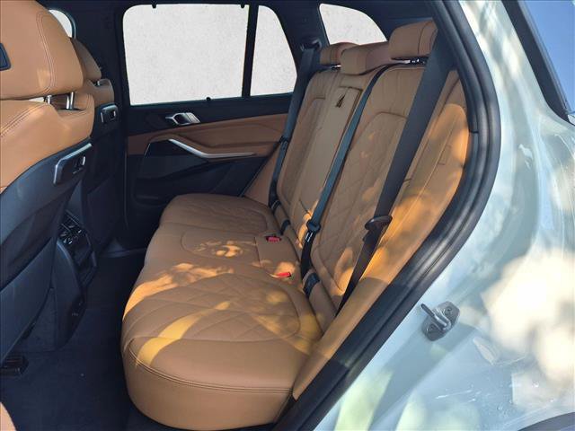 New 2026 BMW X5 xDrive50e w/ Executive Package AWD/4WD image 19