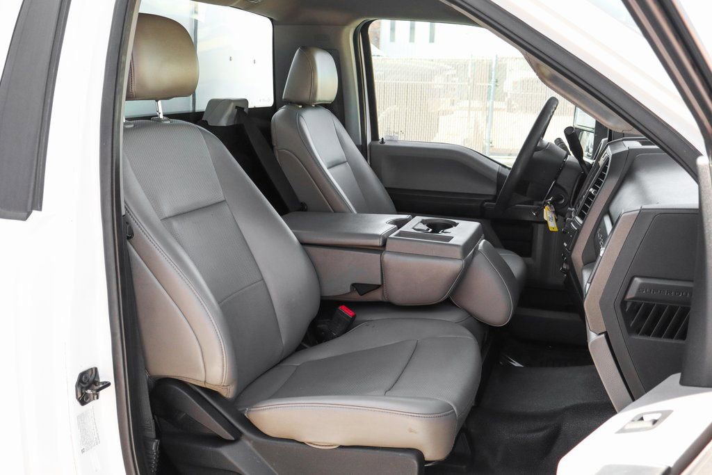 Used 2020 Ford F550 2WD Regular Cab Super Duty image 43