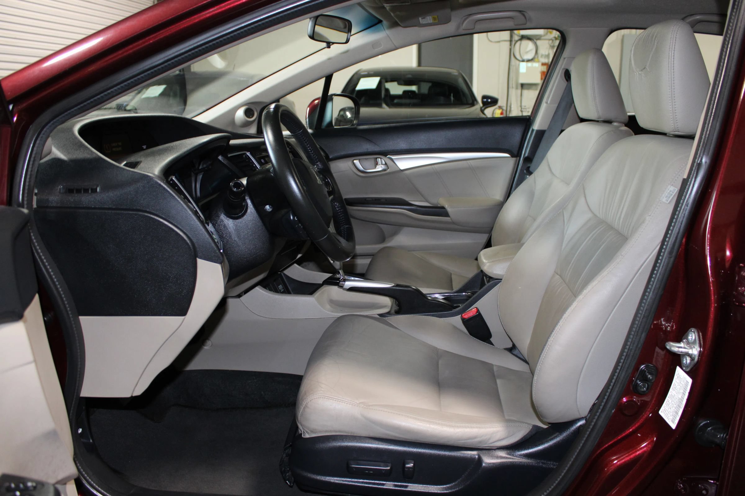 Used 2014 Honda Civic EX-L image 9