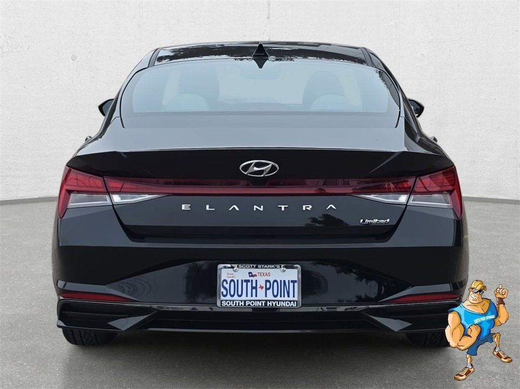 Certified 2022 Hyundai Elantra Limited image 6