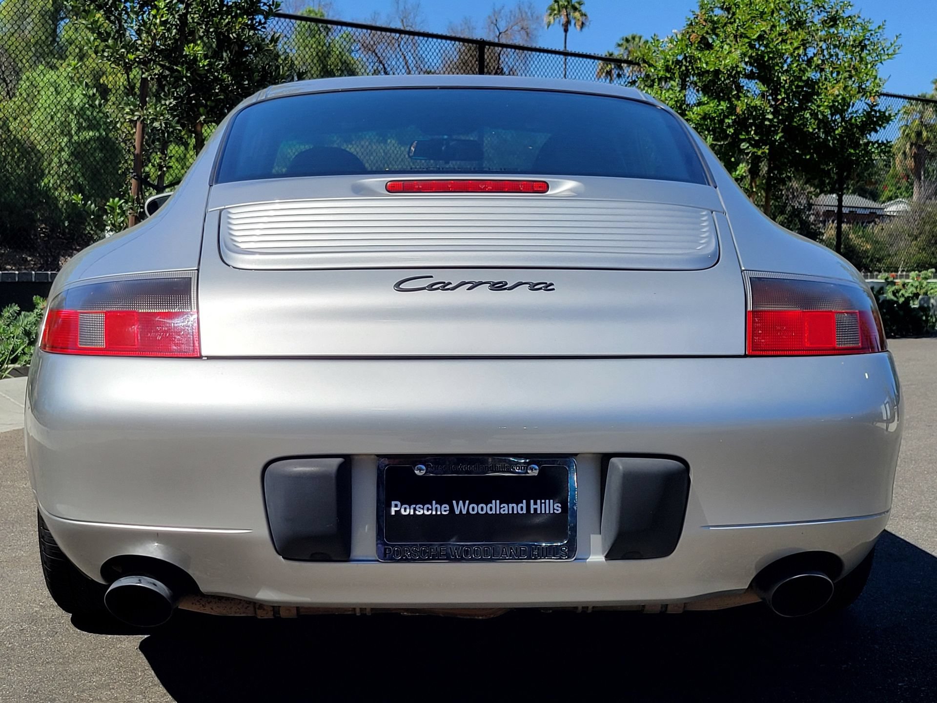 Used 2001 Porsche 911 Carrera RWD image 6