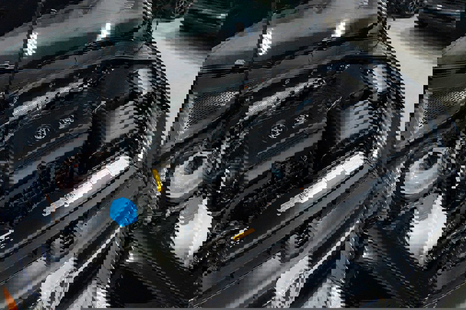 Used 2016 Volkswagen Golf 4-Door image 38