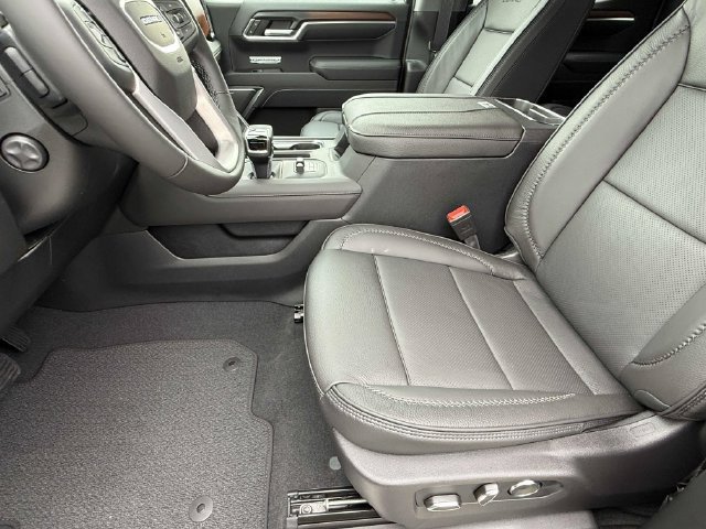New 2026 GMC Sierra 1500 Denali w/ Denali Reserve Package AWD/4WD image 17