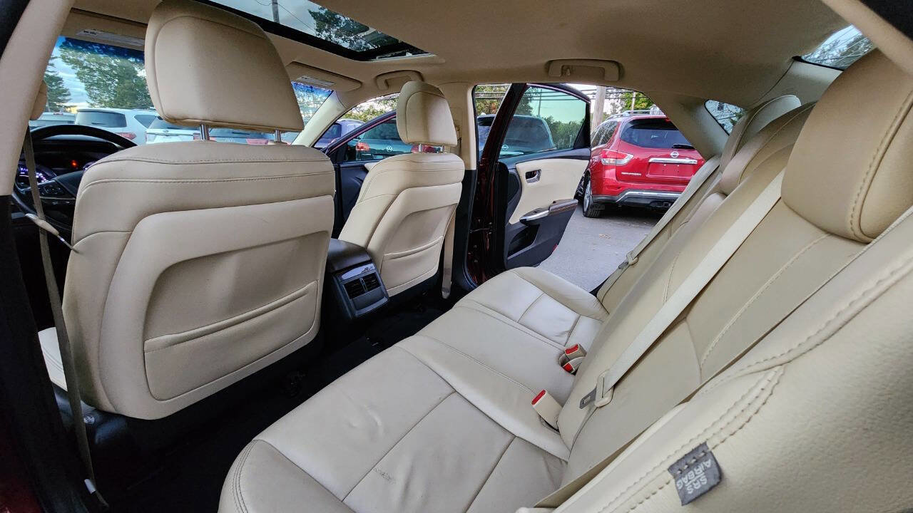 Used 2013 Toyota Avalon XLE Touring image 33