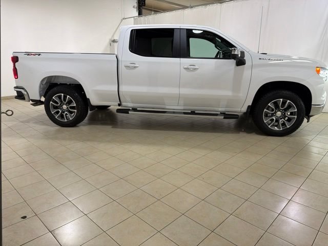 New 2026 Chevrolet Silverado 1500 LT w/ Safety Package AWD/4WD image 7