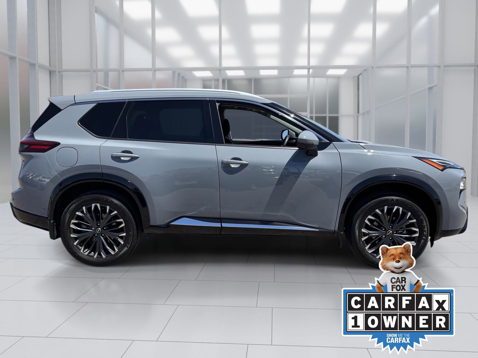 Used 2024 Nissan Rogue Platinum w/ Platinum Premium Package FWD image 7