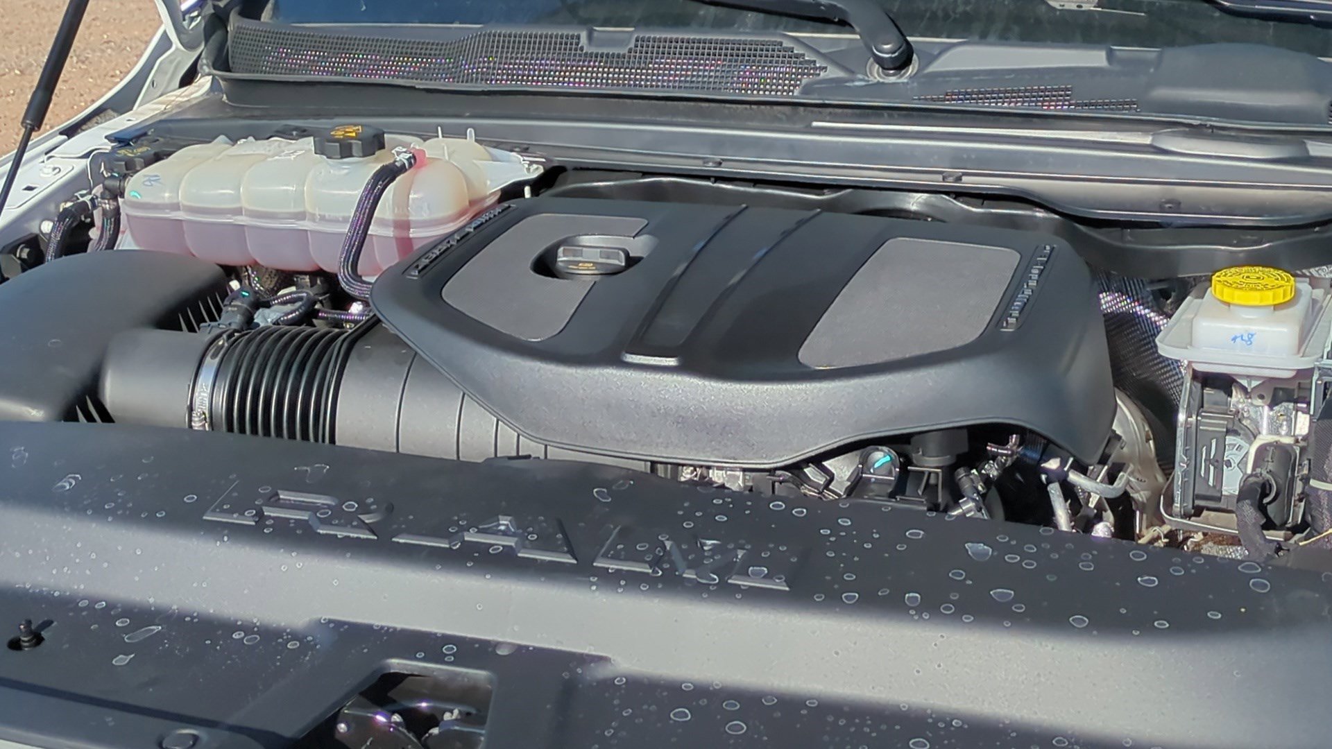 Used 2025 RAM 1500 Laramie w/ Sport Appearance Package image 33