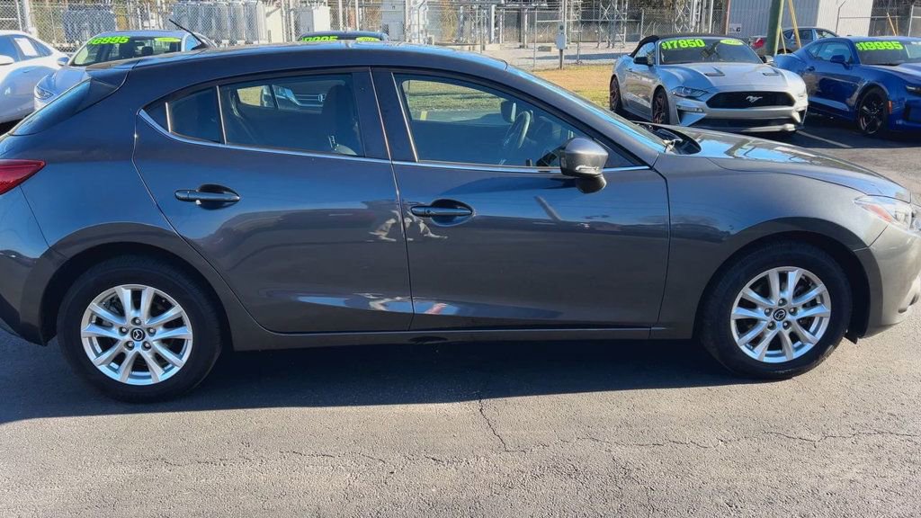 Used 2016 MAZDA MAZDA3 i Touring image 9