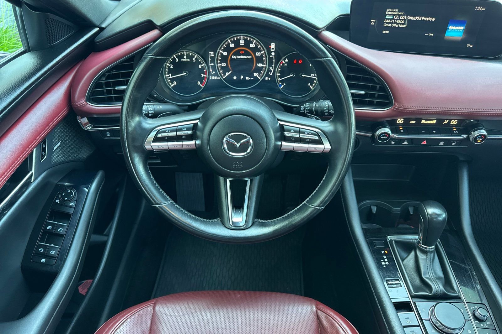 Used 2022 MAZDA MAZDA3 s image 17