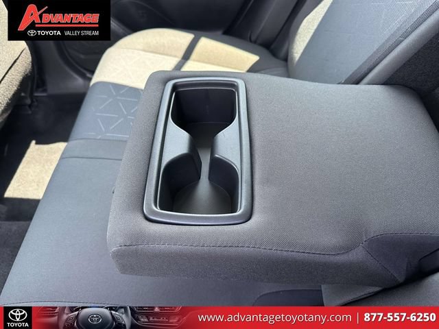 Certified 2025 Toyota RAV4 XLE AWD/4WD image 15