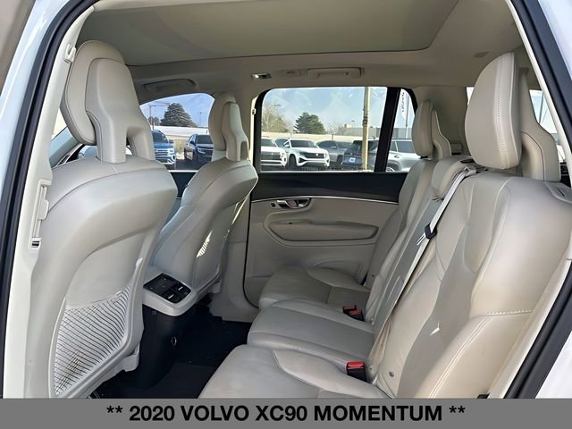 Used 2020 Volvo XC90 T6 Momentum image 16