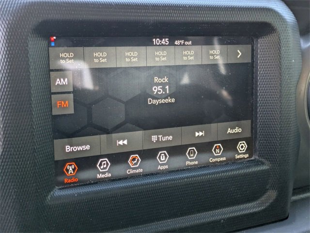 Used 2022 Jeep Gladiator Sport image 17