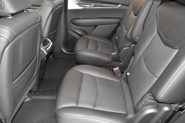 Used 2024 Cadillac XT6 Sport w/ Technology Package AWD/4WD image 19